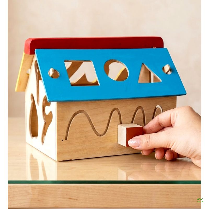خانه هوش چوبی busy home